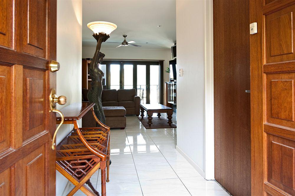 At Waterfront Whitsunday Retreat - Adults Only Aparthotel Airlie Beach Buitenkant foto