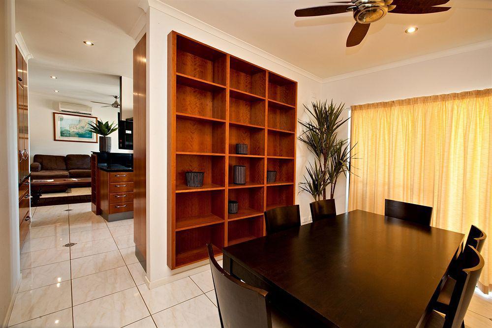 At Waterfront Whitsunday Retreat - Adults Only Aparthotel Airlie Beach Buitenkant foto
